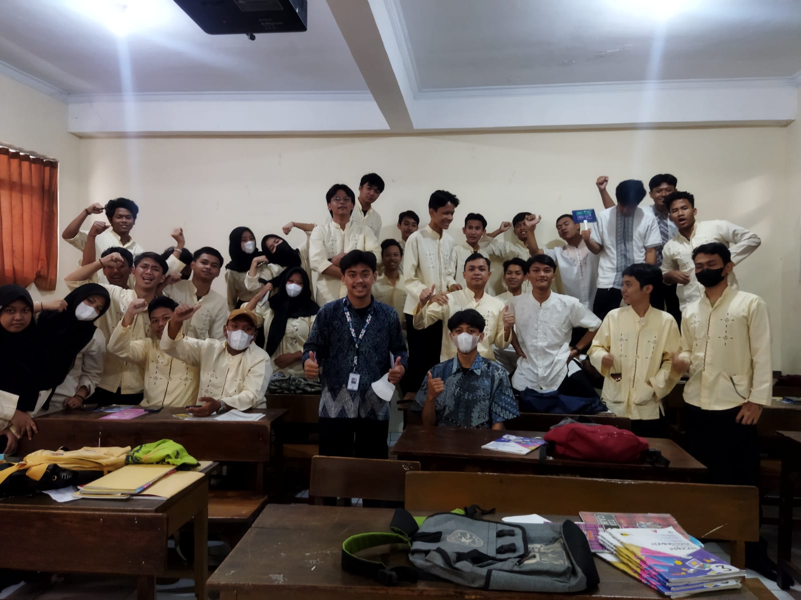 Persentasi Program Kuliah kepada Siswa/i