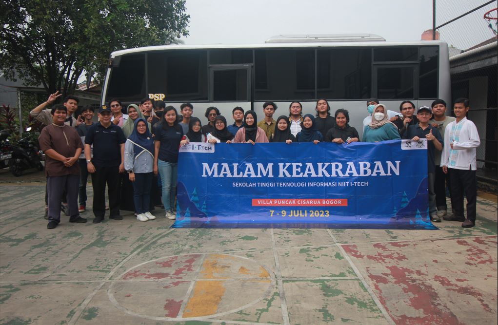 Malam Keakraban STTI NIIT I-Tech 2023 Villa Puncak Cisarua Bogor